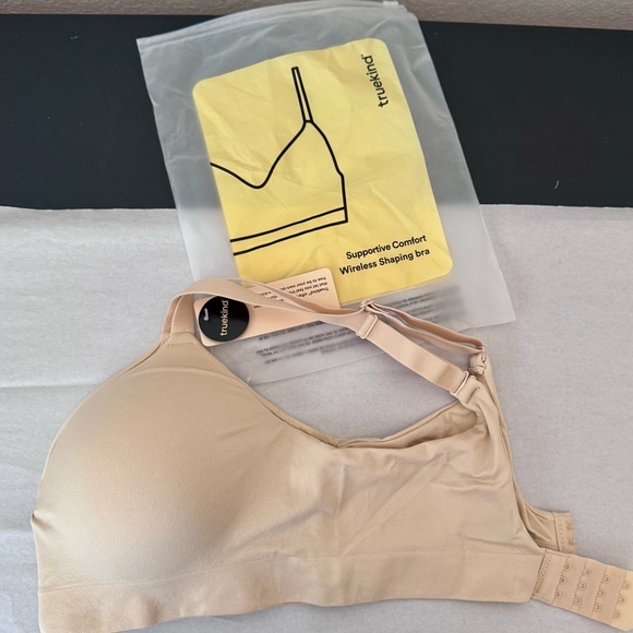 Truekind Supportive Comfort Wireless
Shaping Bra Nude/Beige  Size Large NWT - Picture 8 of 8